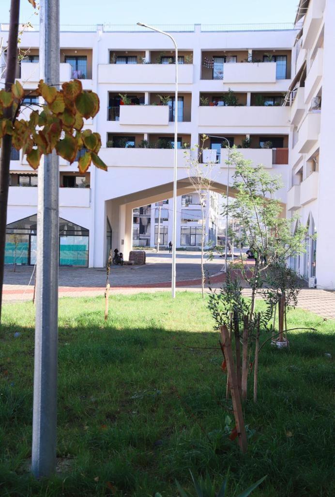 Family Apartment ติรานา ภายนอก รูปภาพ