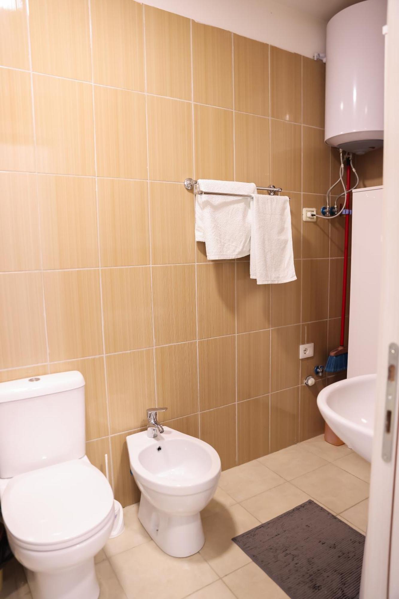 Family Apartment ติรานา ภายนอก รูปภาพ