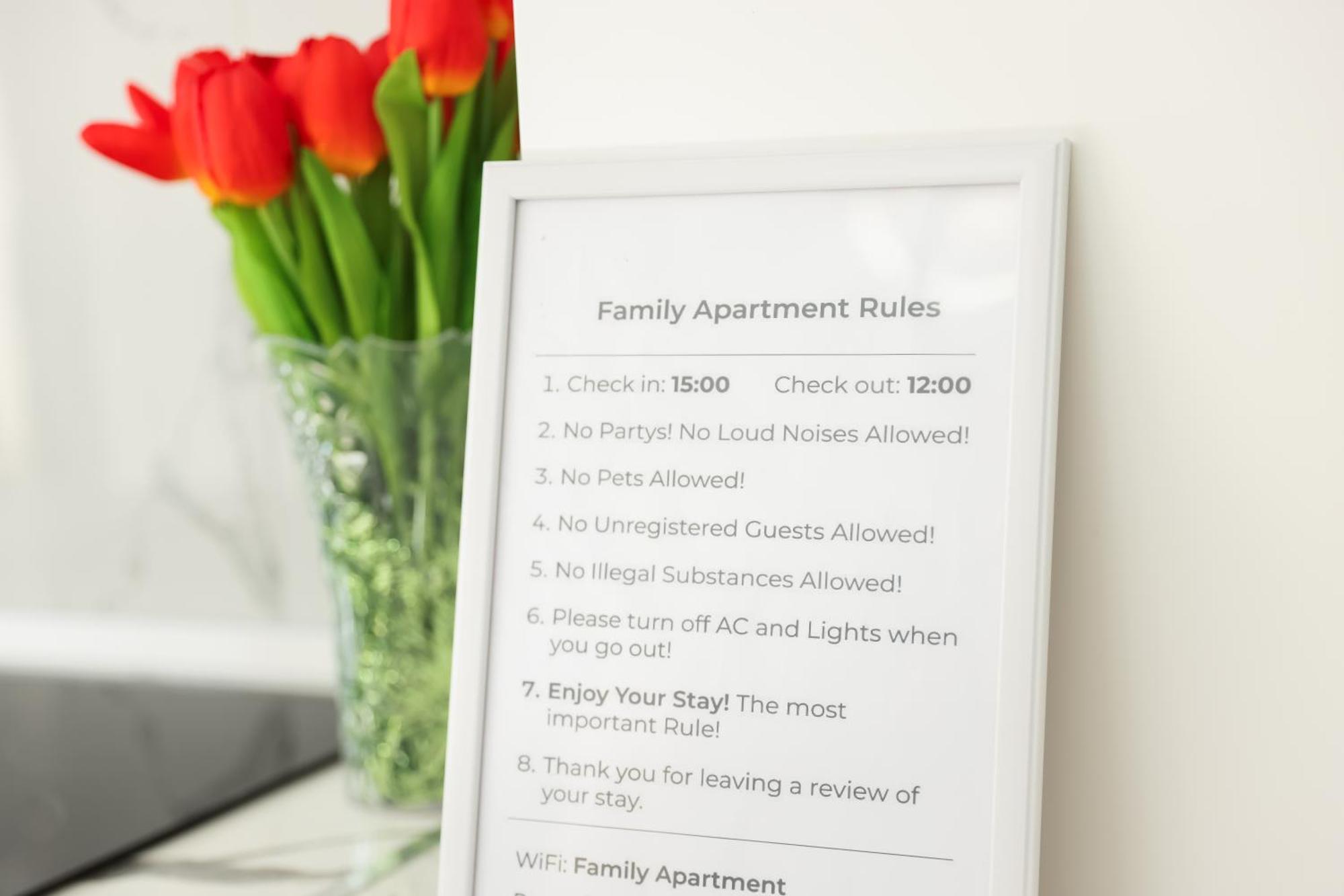 Family Apartment ติรานา ภายนอก รูปภาพ